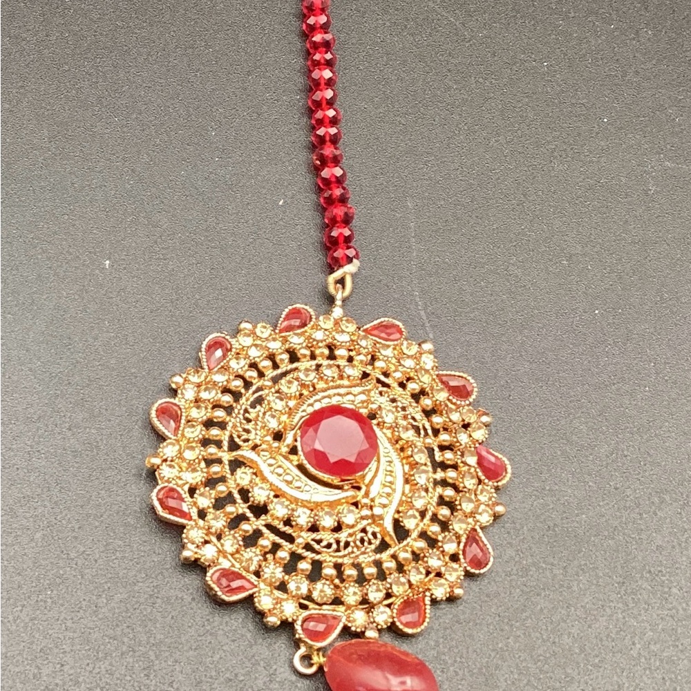 New Pakistan Indian 1% Gold Polished Burgundy color Matha Patti/ Tikka jewelry